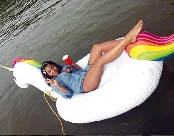 Mikea aus Antwerpen,Belgien